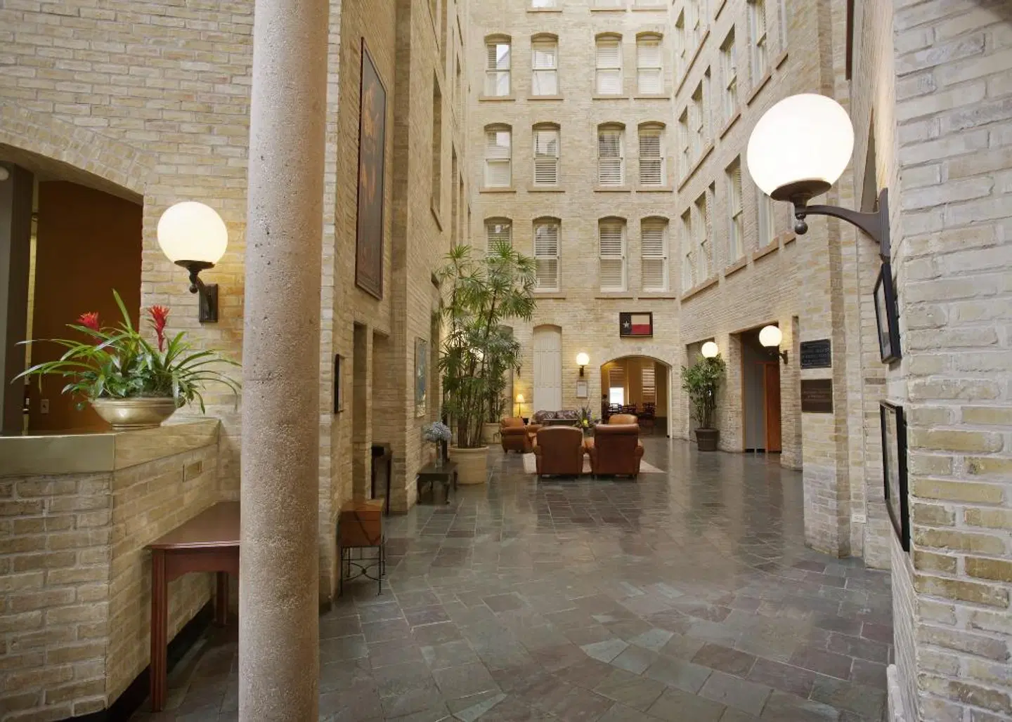 The Crockett Hotel LOUNGE_LOBBY