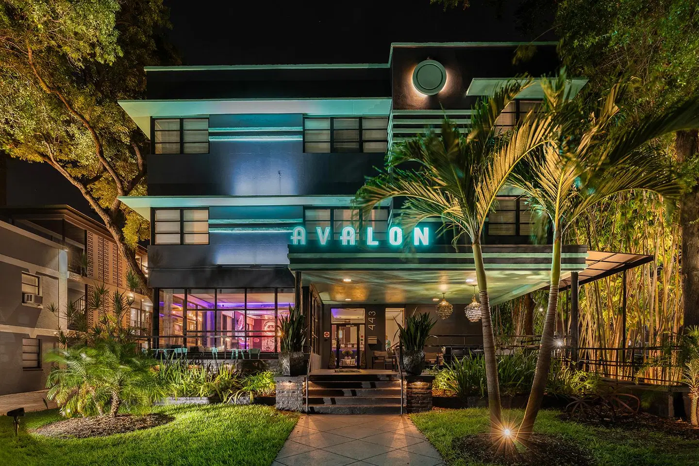 Avalon Hotel Downtown St. Petersburg EXTERIOR