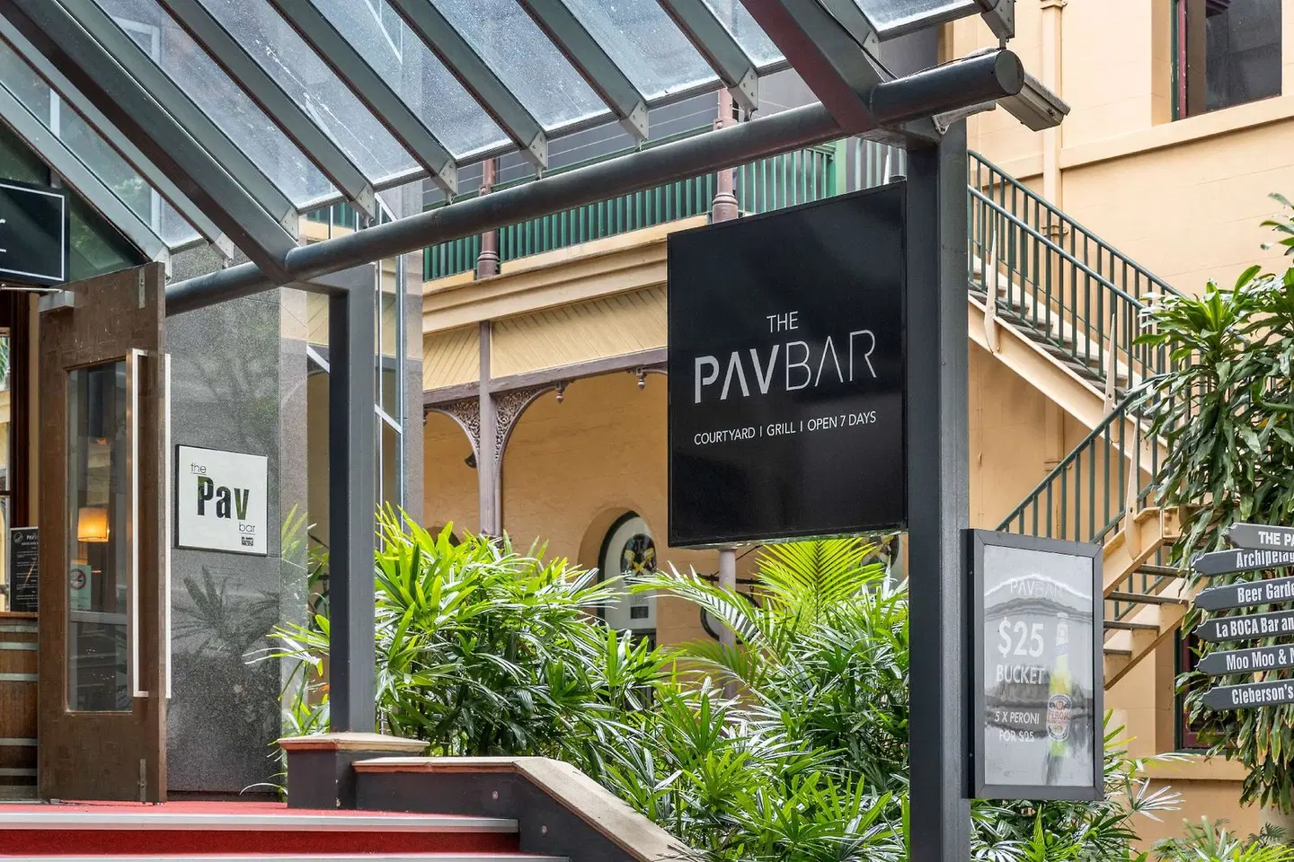 Stamford Plaza Brisbane EXTERIOR