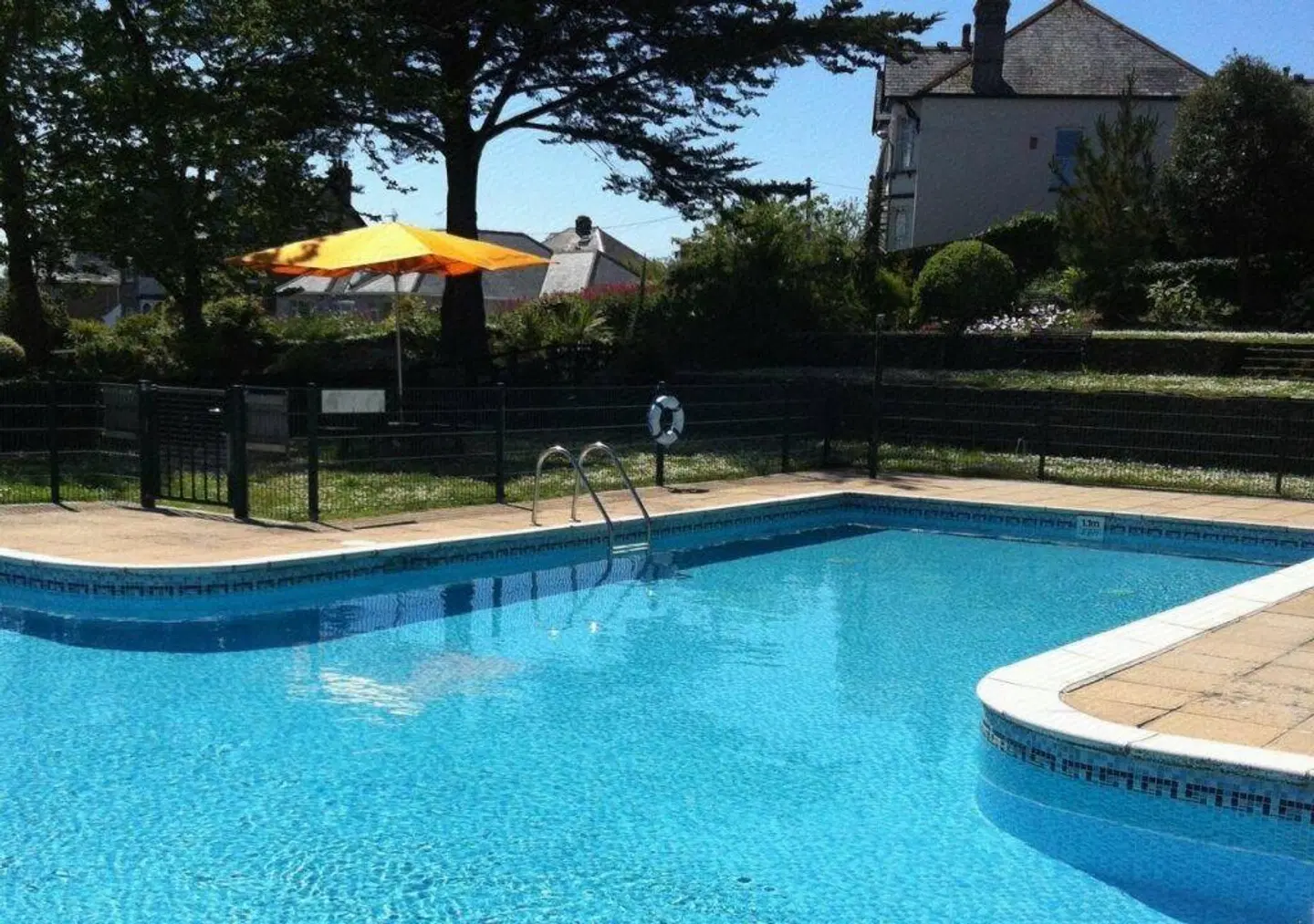 Padstow Harbour Hotel OUTDOOR_POOL