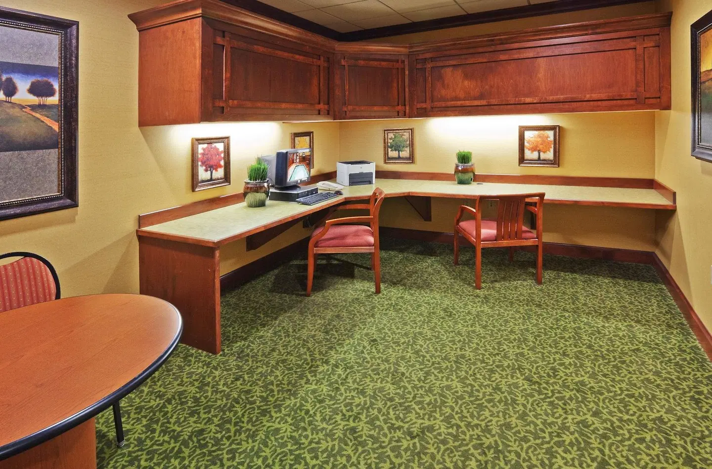 The Q Hotel & Suites ROOM_EXAMPLE
