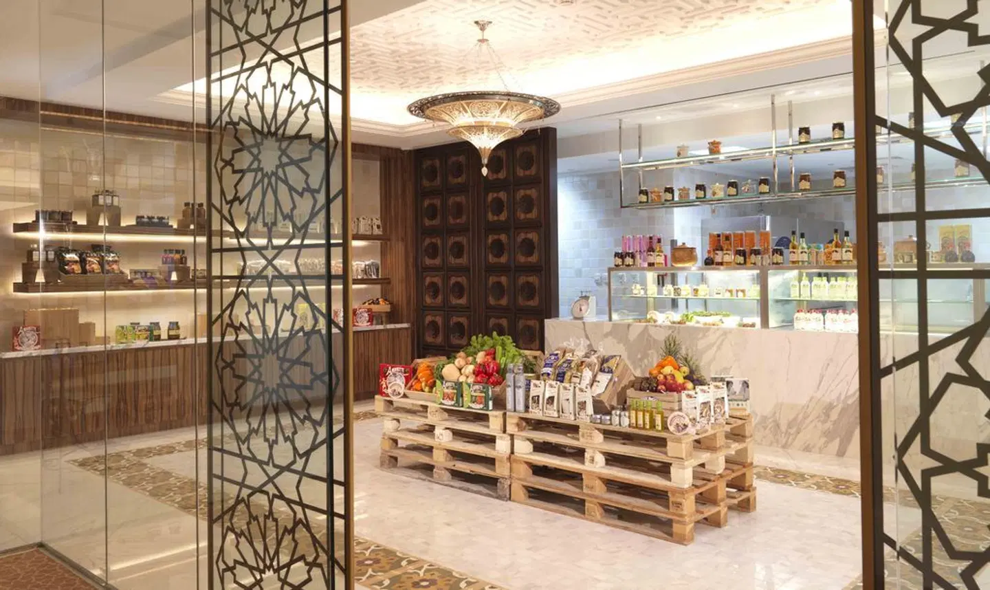 Bab Al Qasr Hotel Restaurant