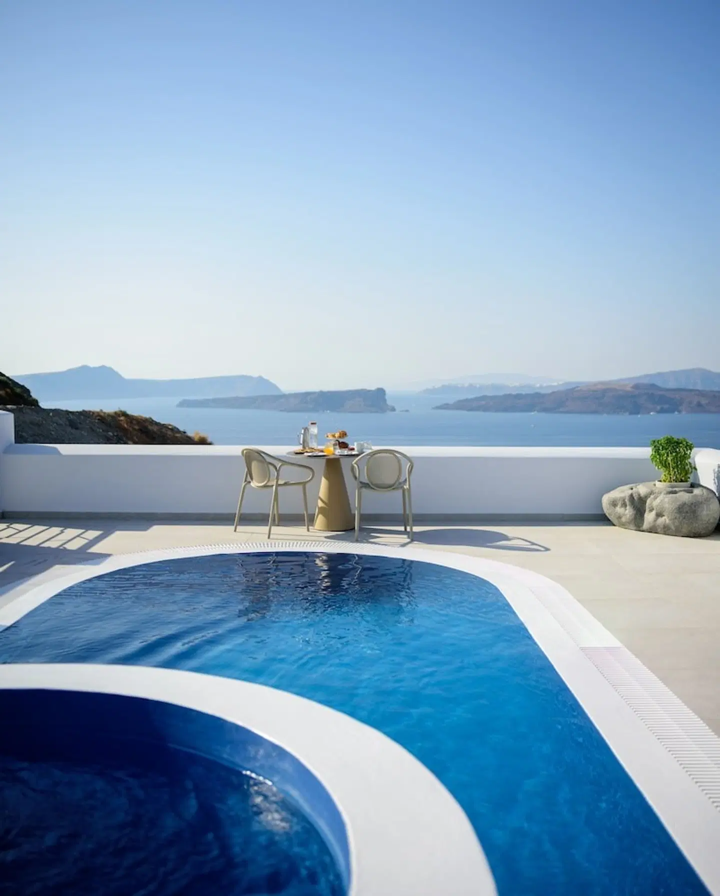 Acro Blue Luxury Villas OUTDOOR_POOL