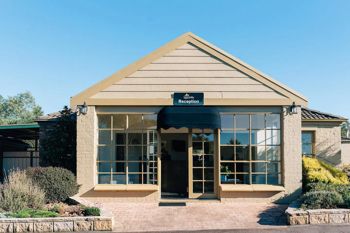 Country Club Villas EXTERIOR