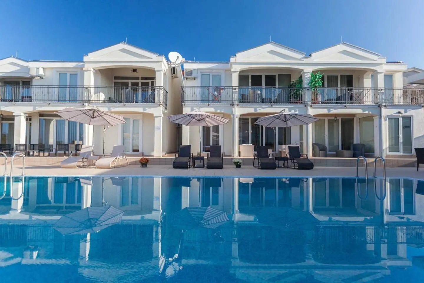 Spa Resort Be'i'i OUTDOOR_POOL