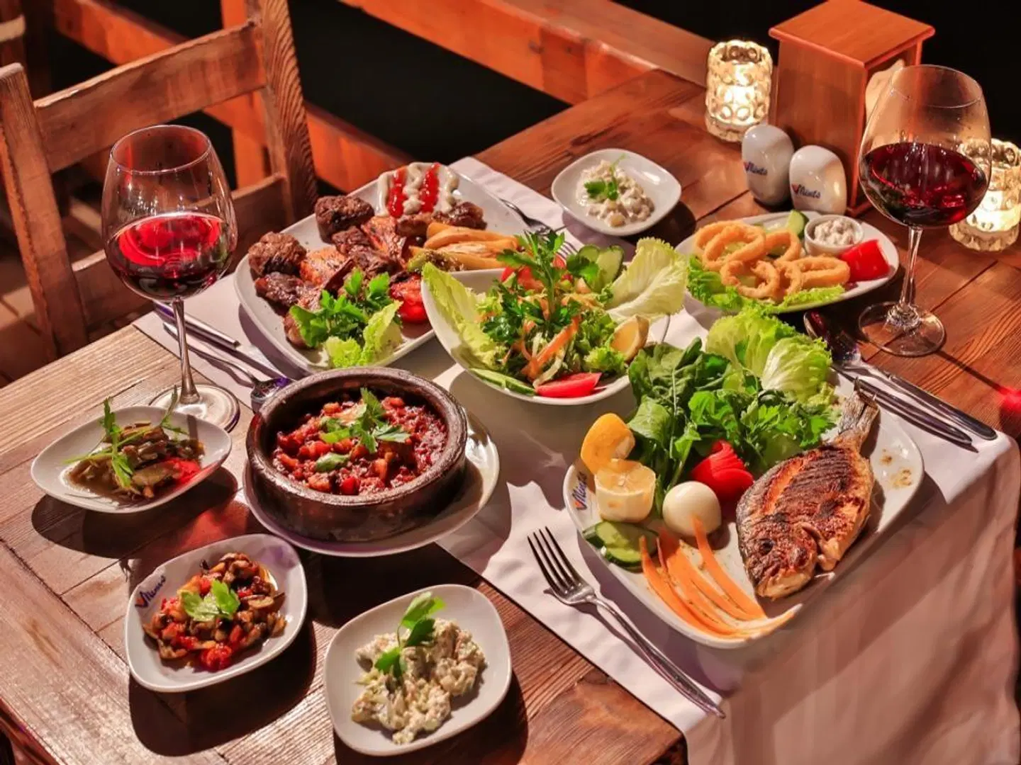 Mints Hotel Restaurant