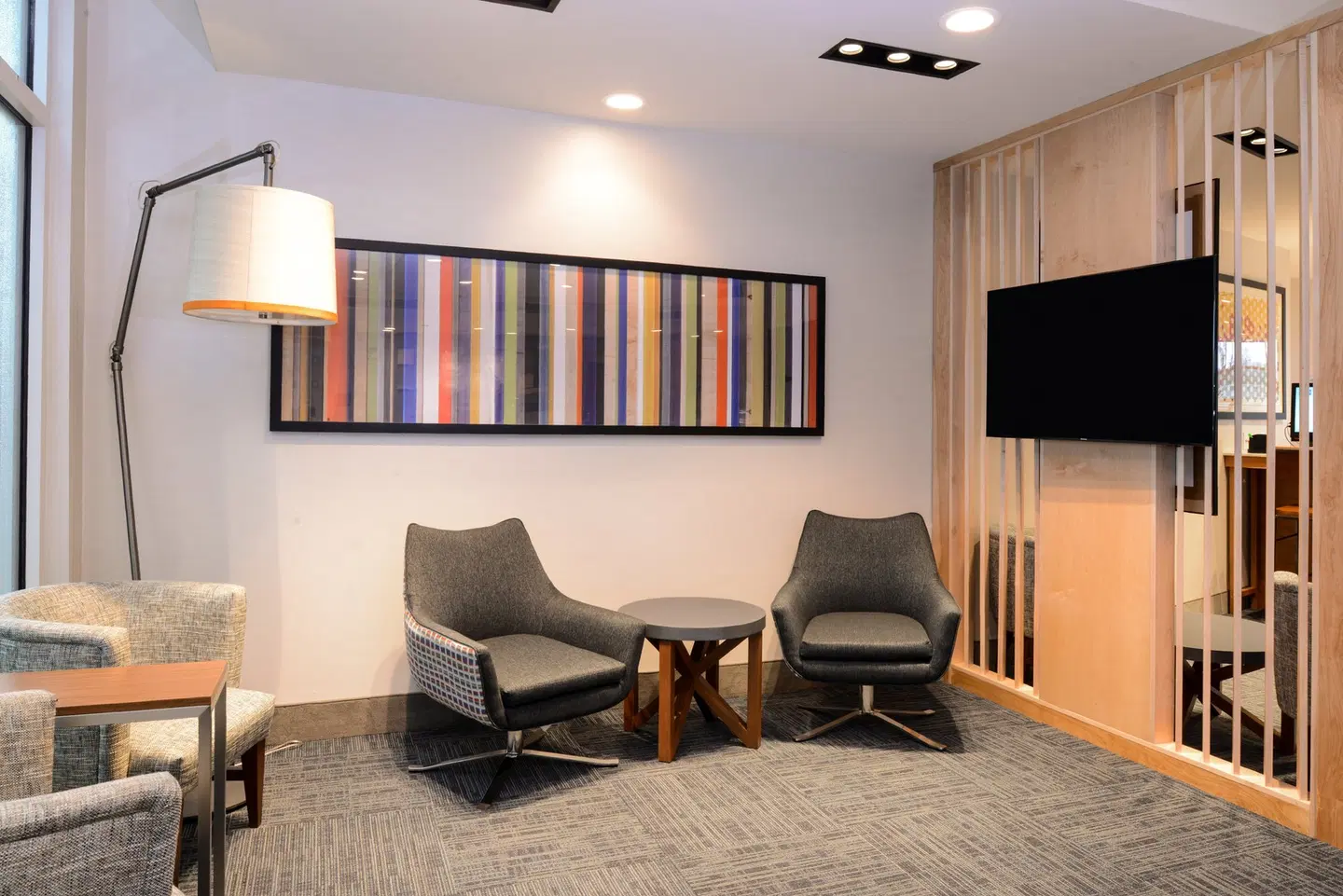 Holiday Inn Express & Suites St. Petersburg - Madeira Beach by IHG LOUNGE_LOBBY