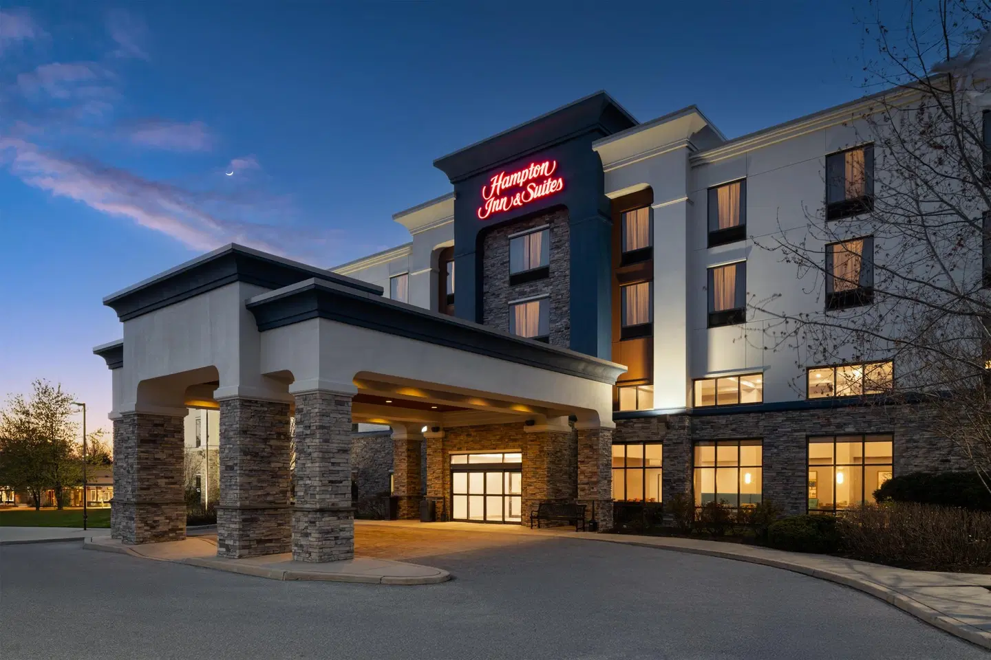 Hampton Inn & Suites Chadds Ford EXTERIOR