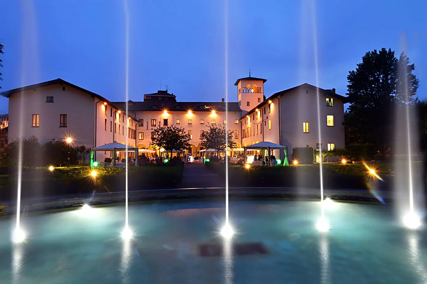 Grand Hotel Villa Torretta Milan Sesto, Curio Collection by Hilton EXTERIOR