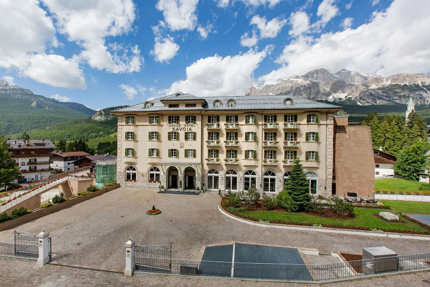 Grand Hotel Savoia EXTERIOR