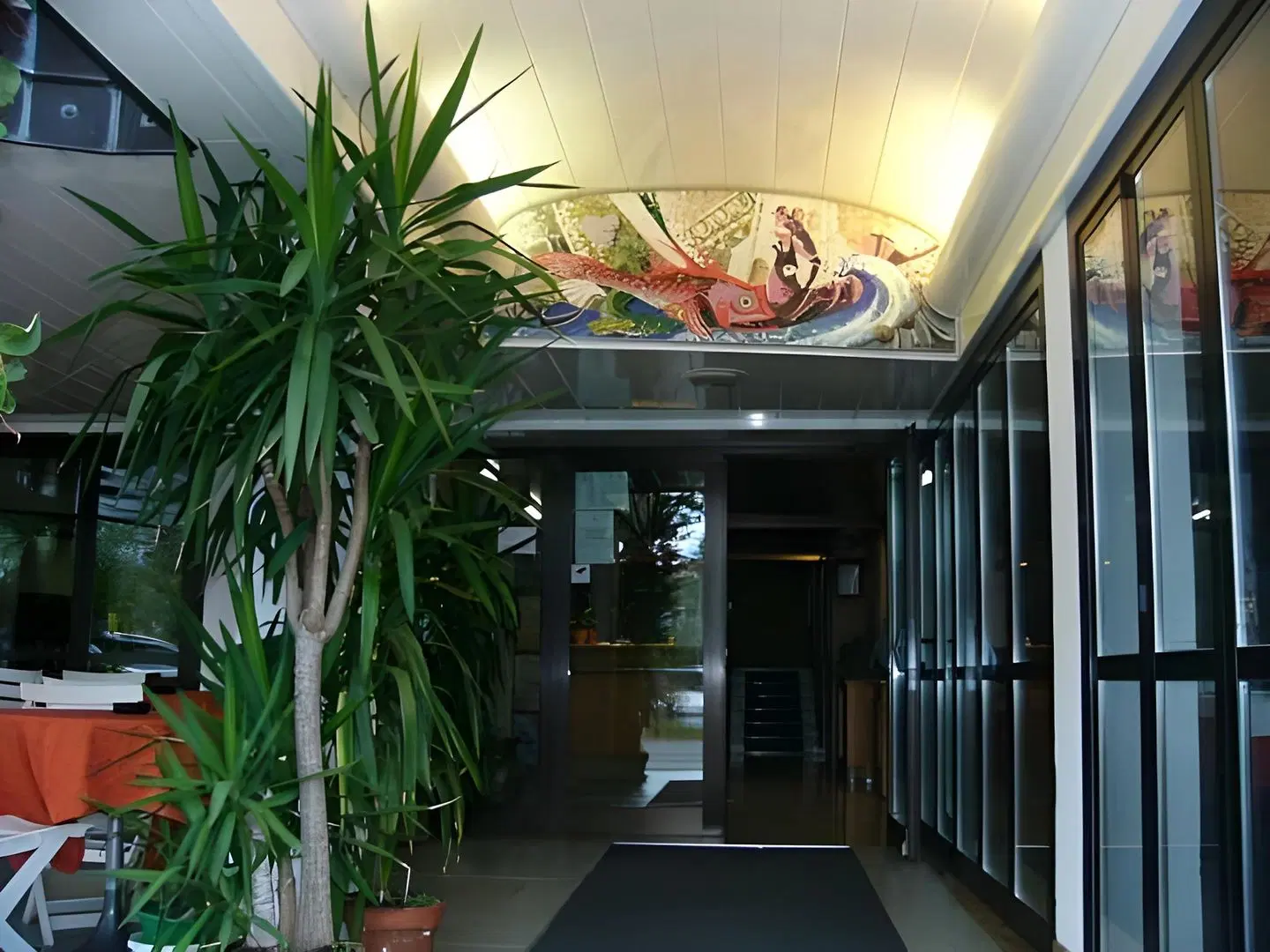 Serena LOUNGE_LOBBY