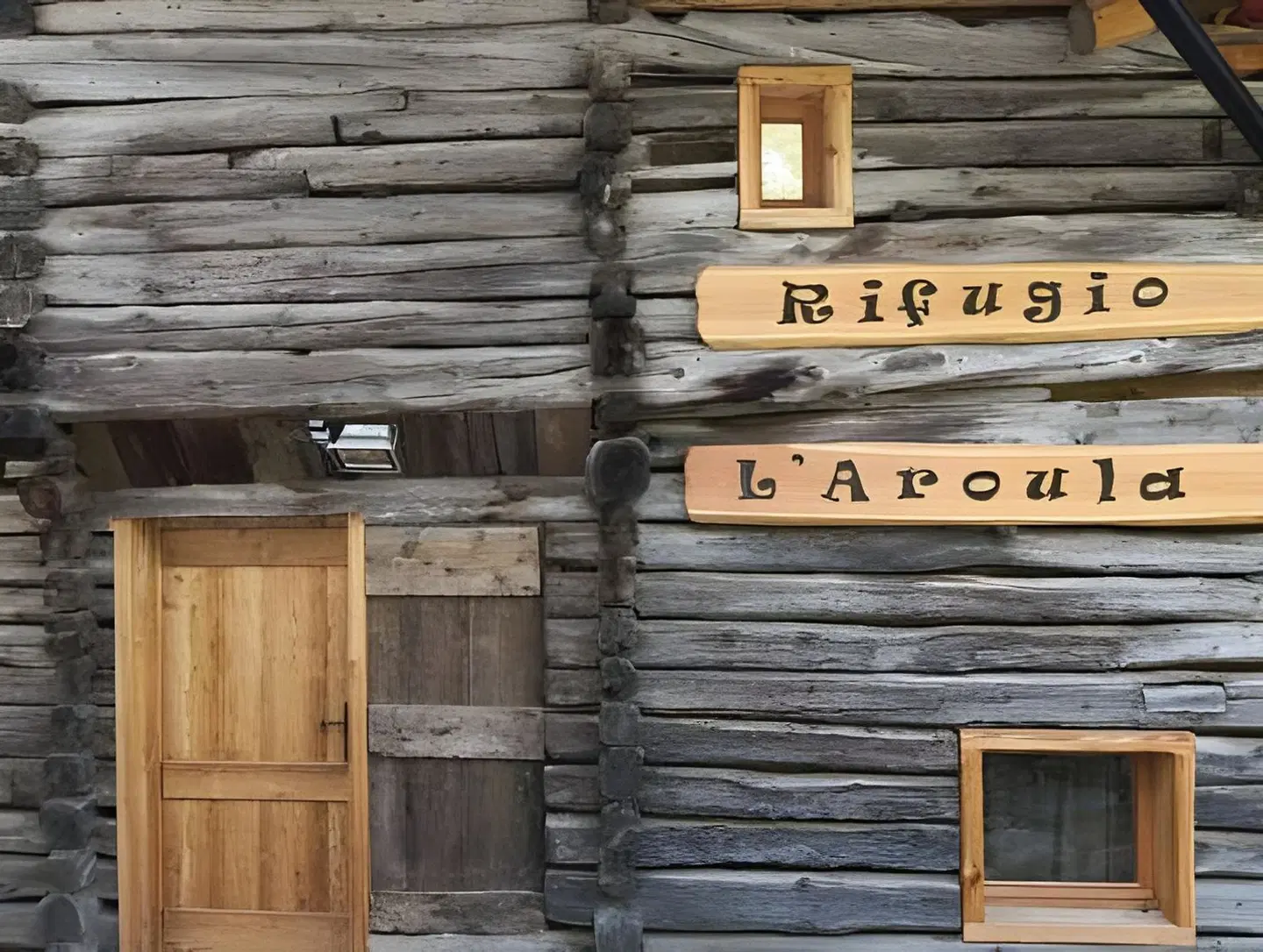 L' Aroula Rooms & Restaurant EXTERIOR
