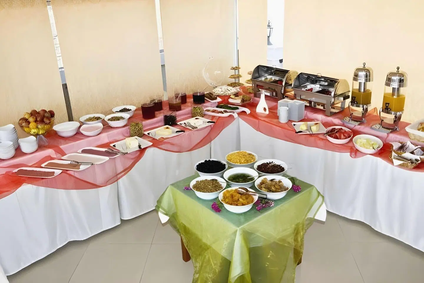 Rast Hotel Restaurant