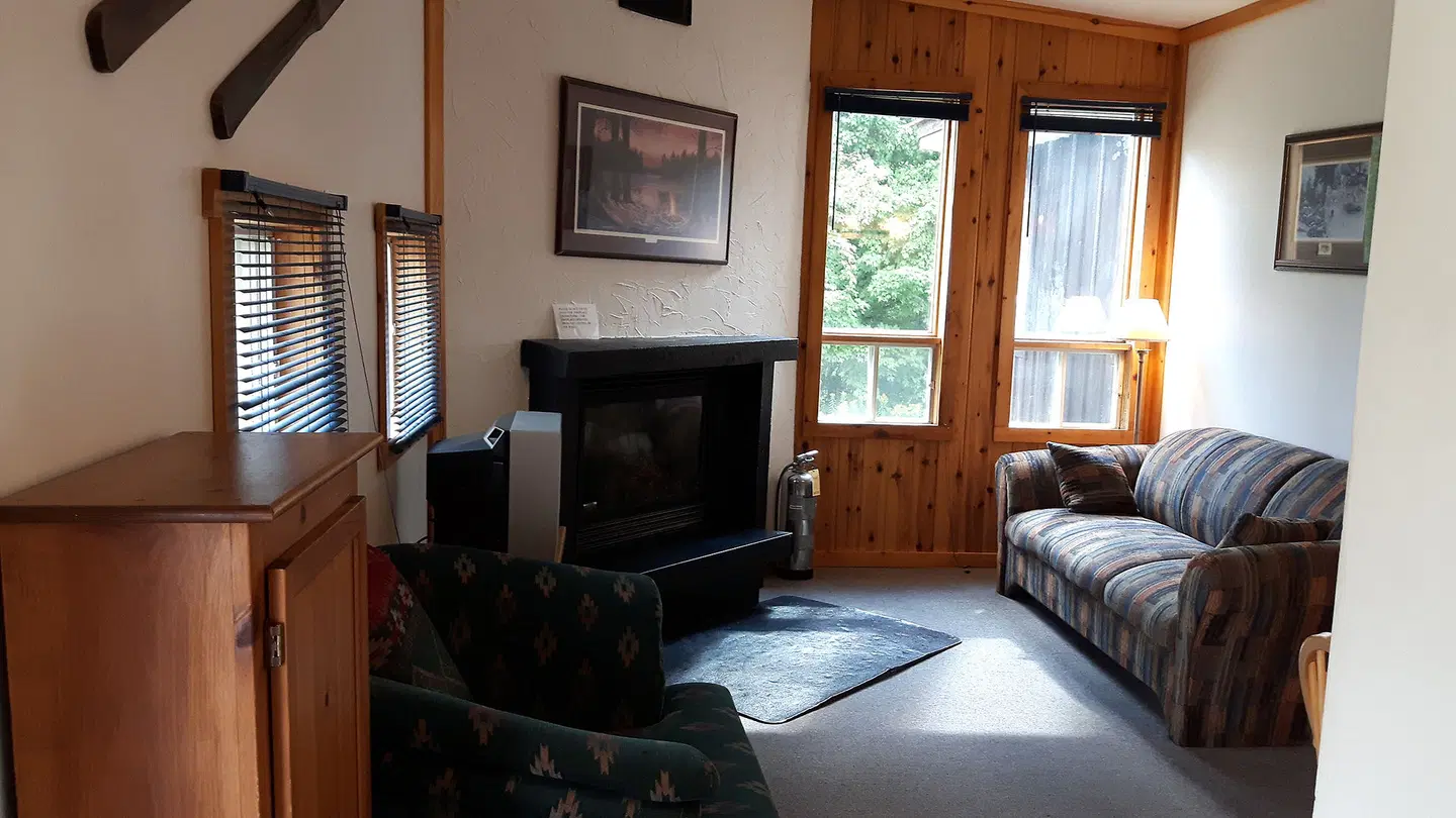 Haliburton Forest & Wild Life Reserve ROOM_EXAMPLE