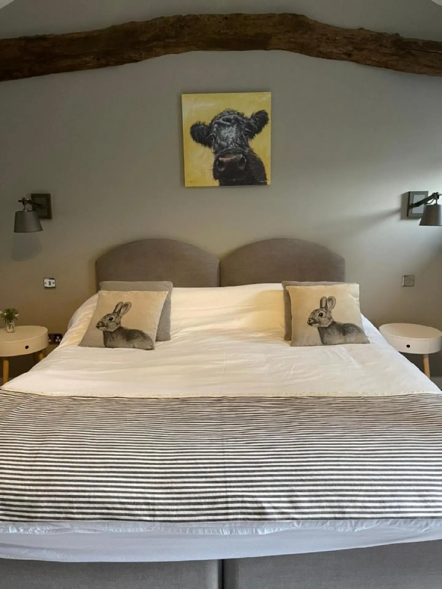 The British Queen ROOM_EXAMPLE