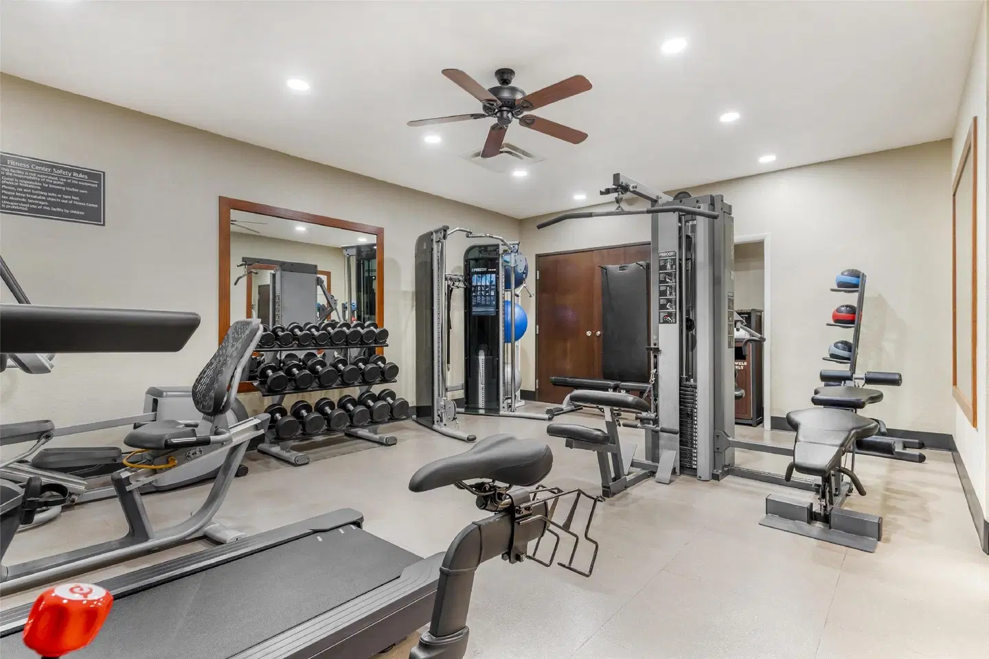 Best Western Plus Yukon SPORTS_AND_LEISURE
