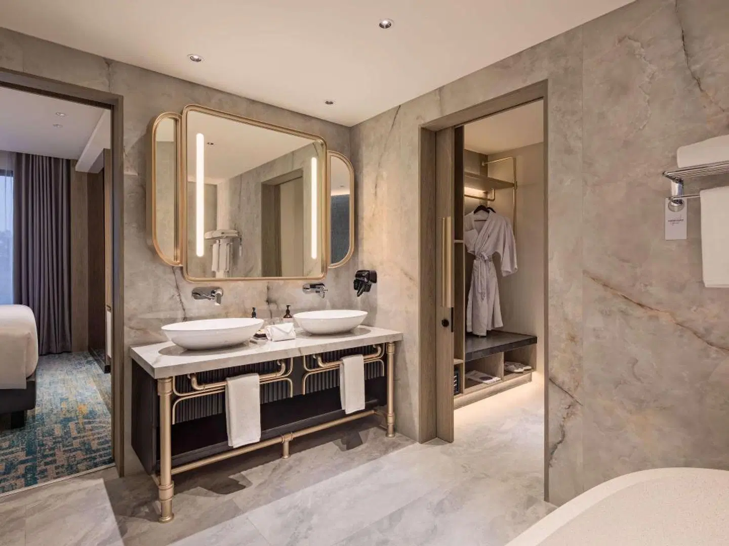 Mercure Madiun Badezimmer