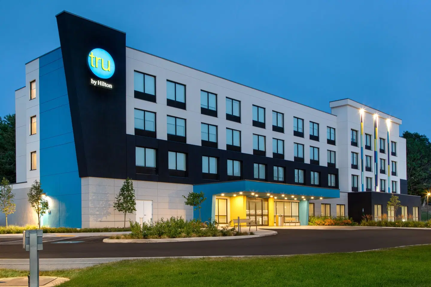 Tru By Hilton Gananoque, ON EXTERIOR