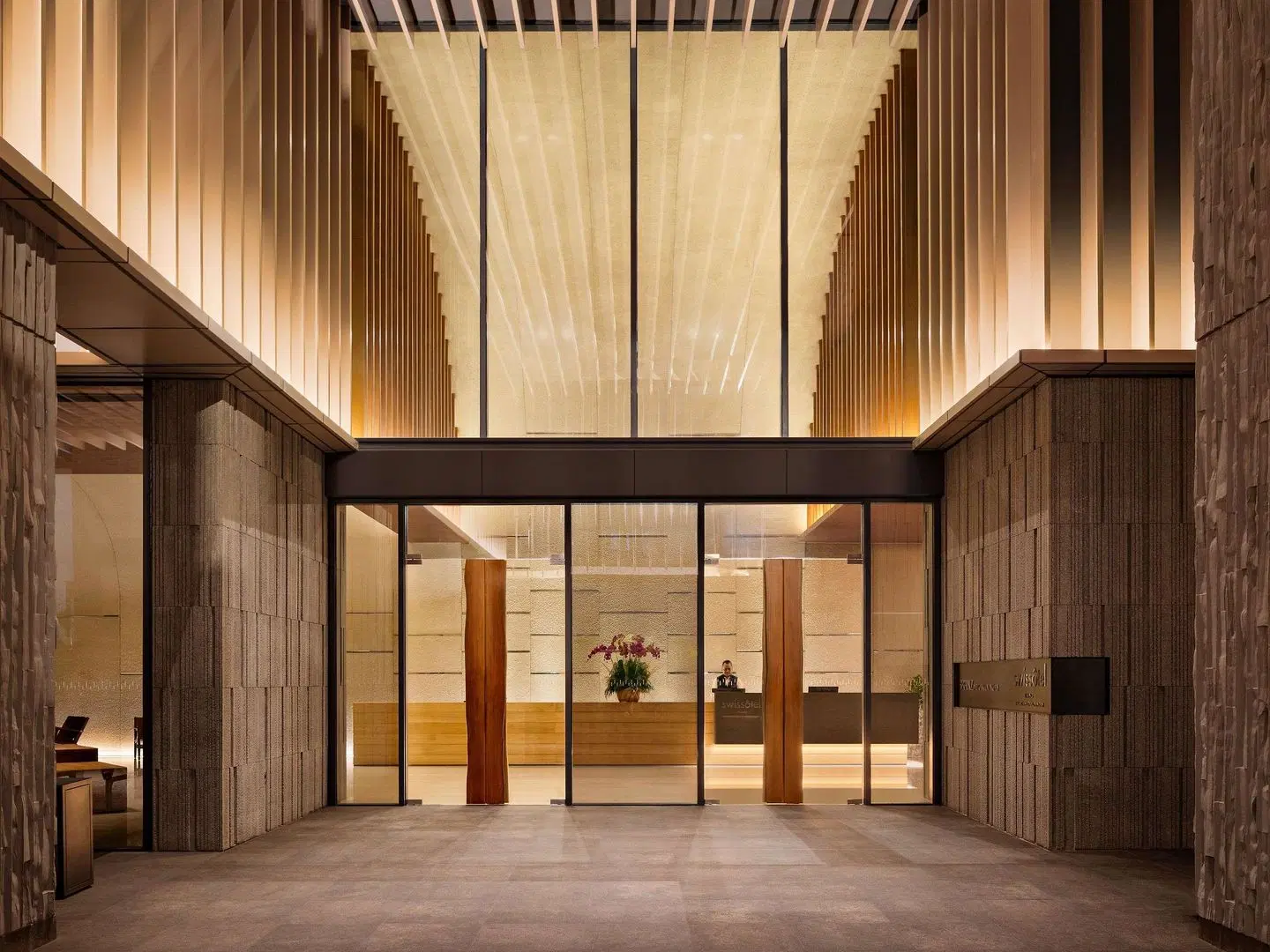 Swissôtel Living Jakarta Mega Kuningan HEALTH_BEAUTY