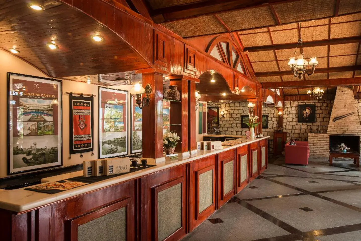 Victoria Sapa Resort & Spa Bar