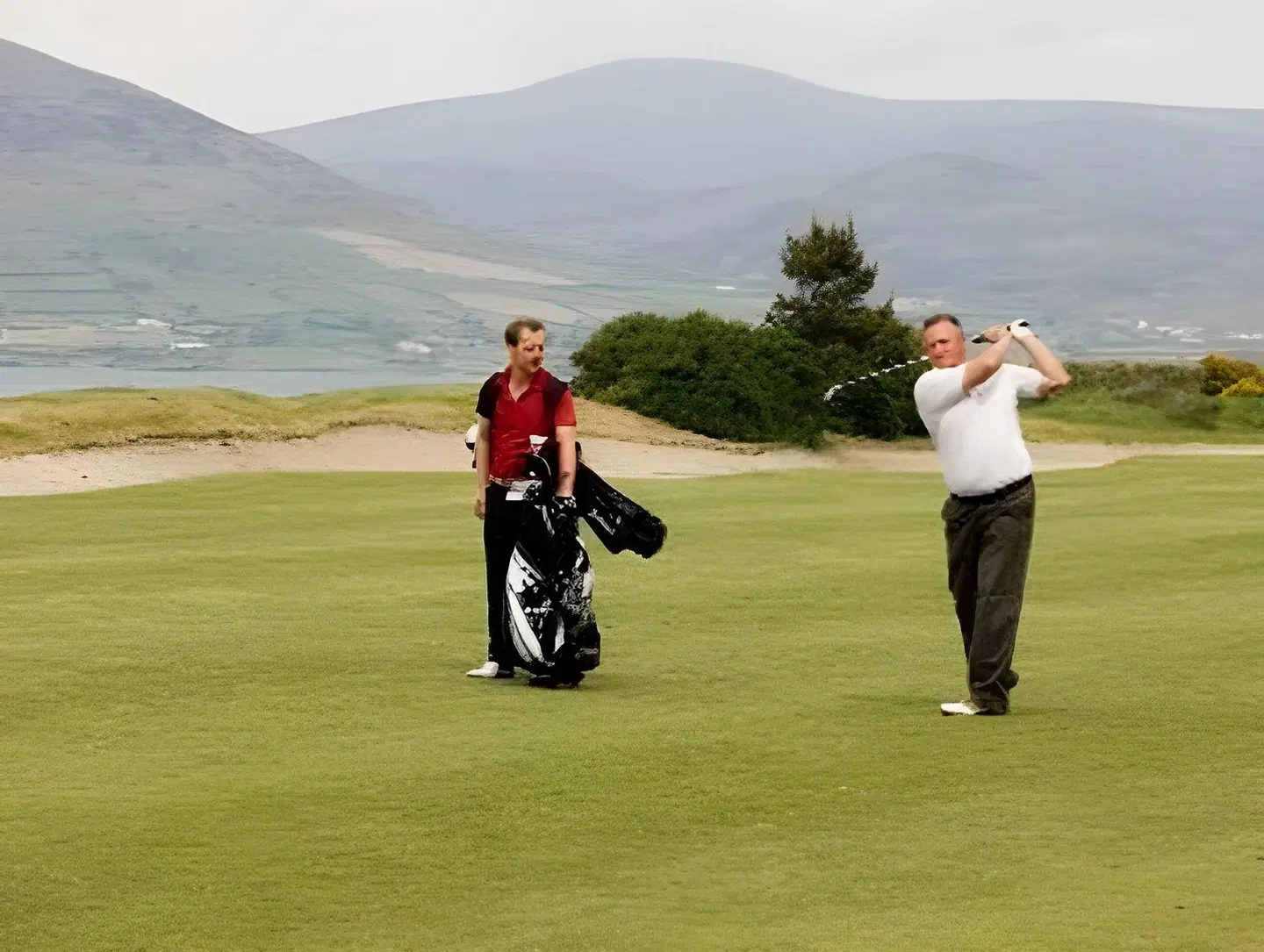 Four Seasons SPORTS_AND_LEISURE