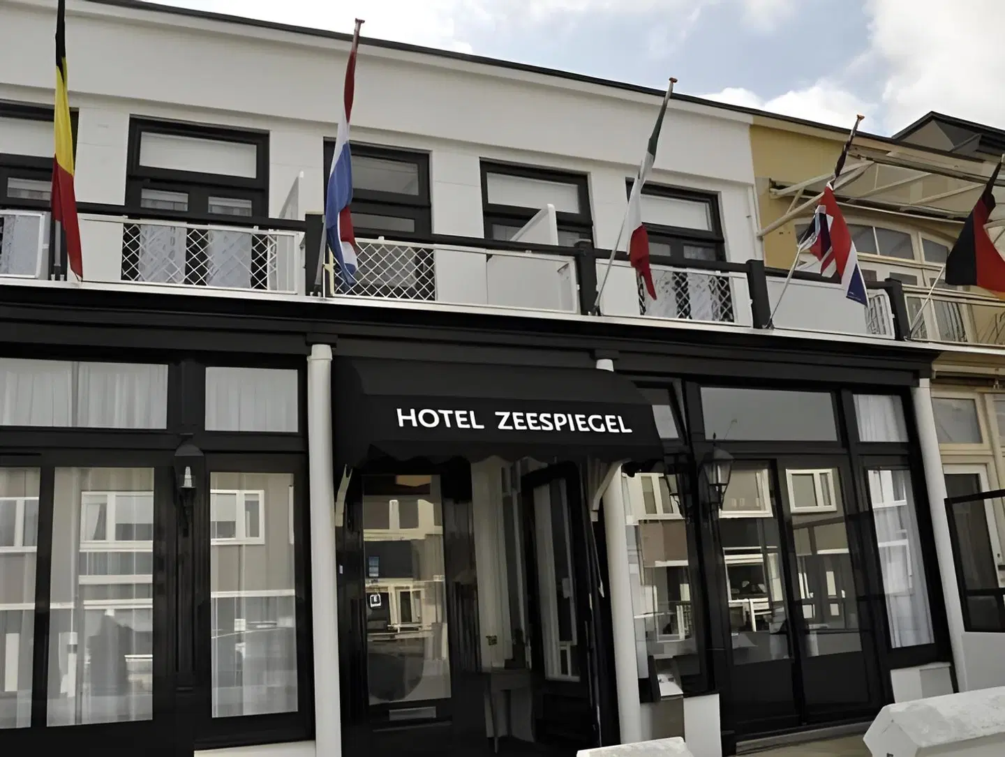 Zeespiegel EXTERIOR