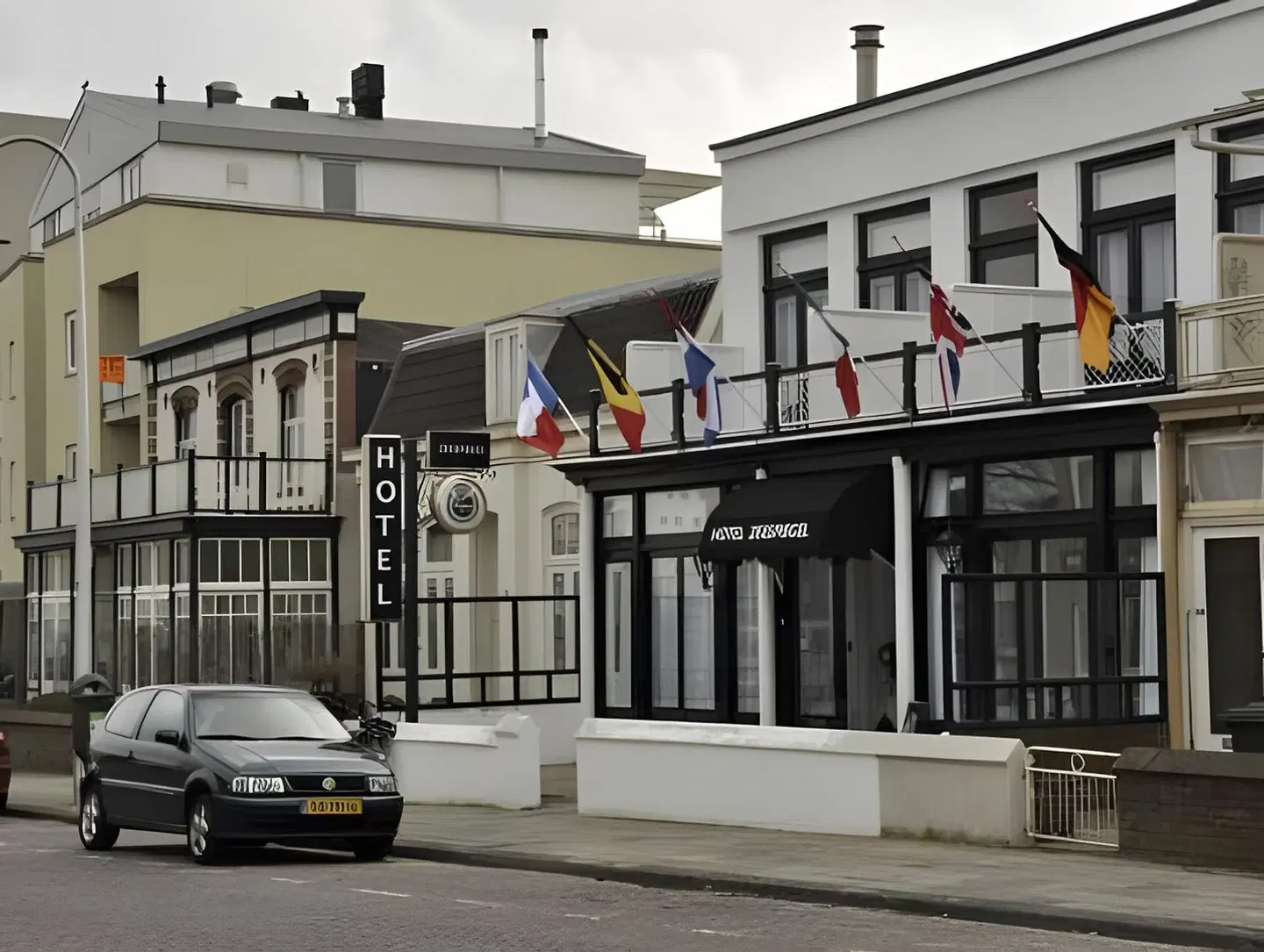 Zeespiegel EXTERIOR