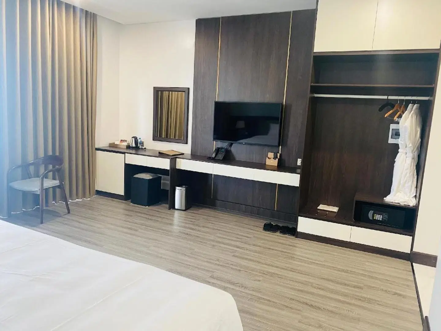 Diamond Van Don ROOM_EXAMPLE