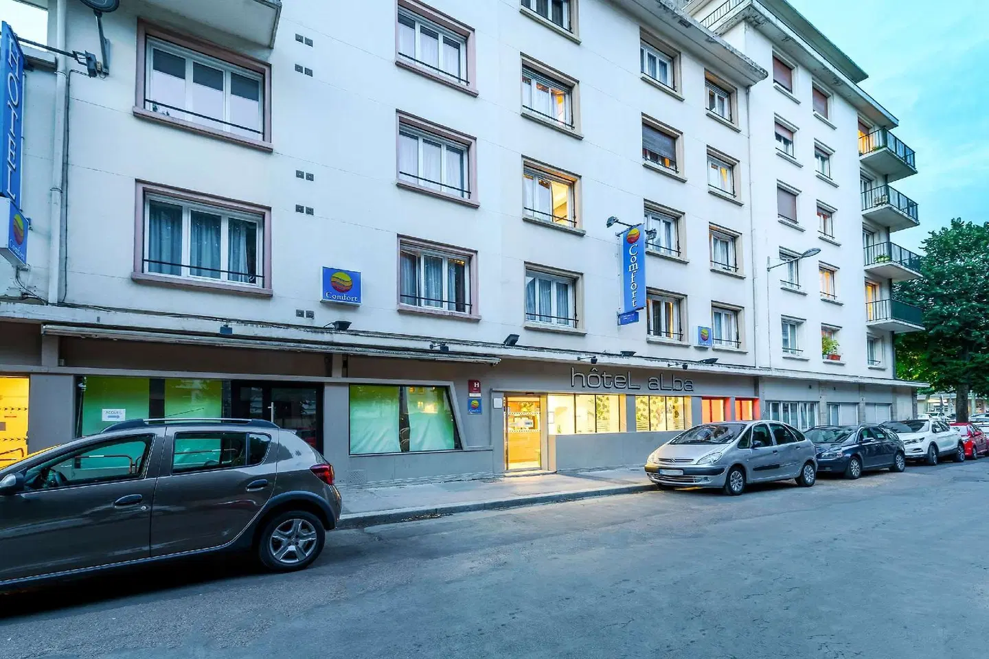 Comfort Hotel Rouen Alba EXTERIOR