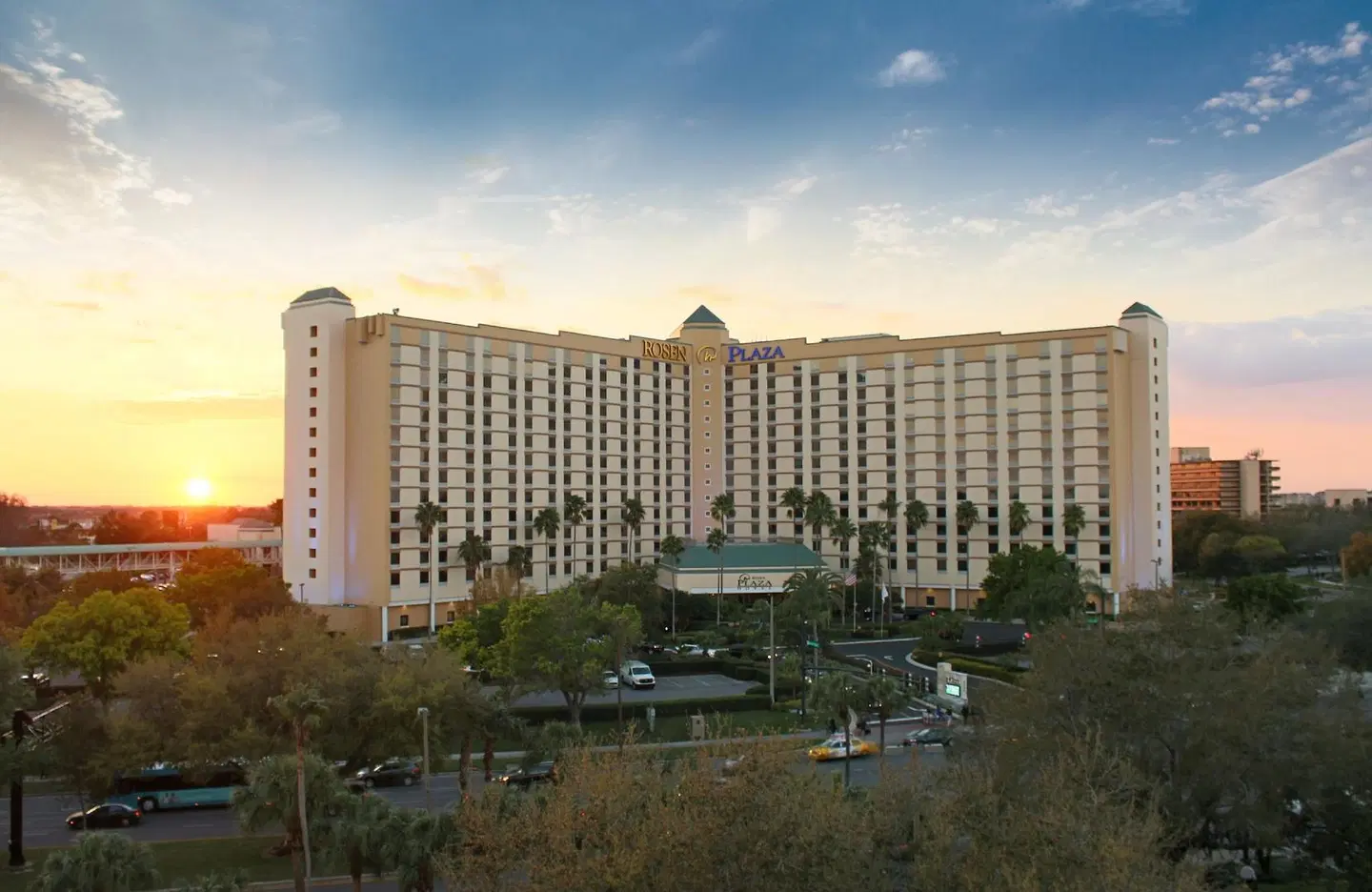 Rosen Plaza Hotel EXTERIOR