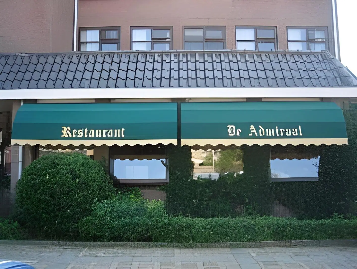 De Admiraal EXTERIOR
