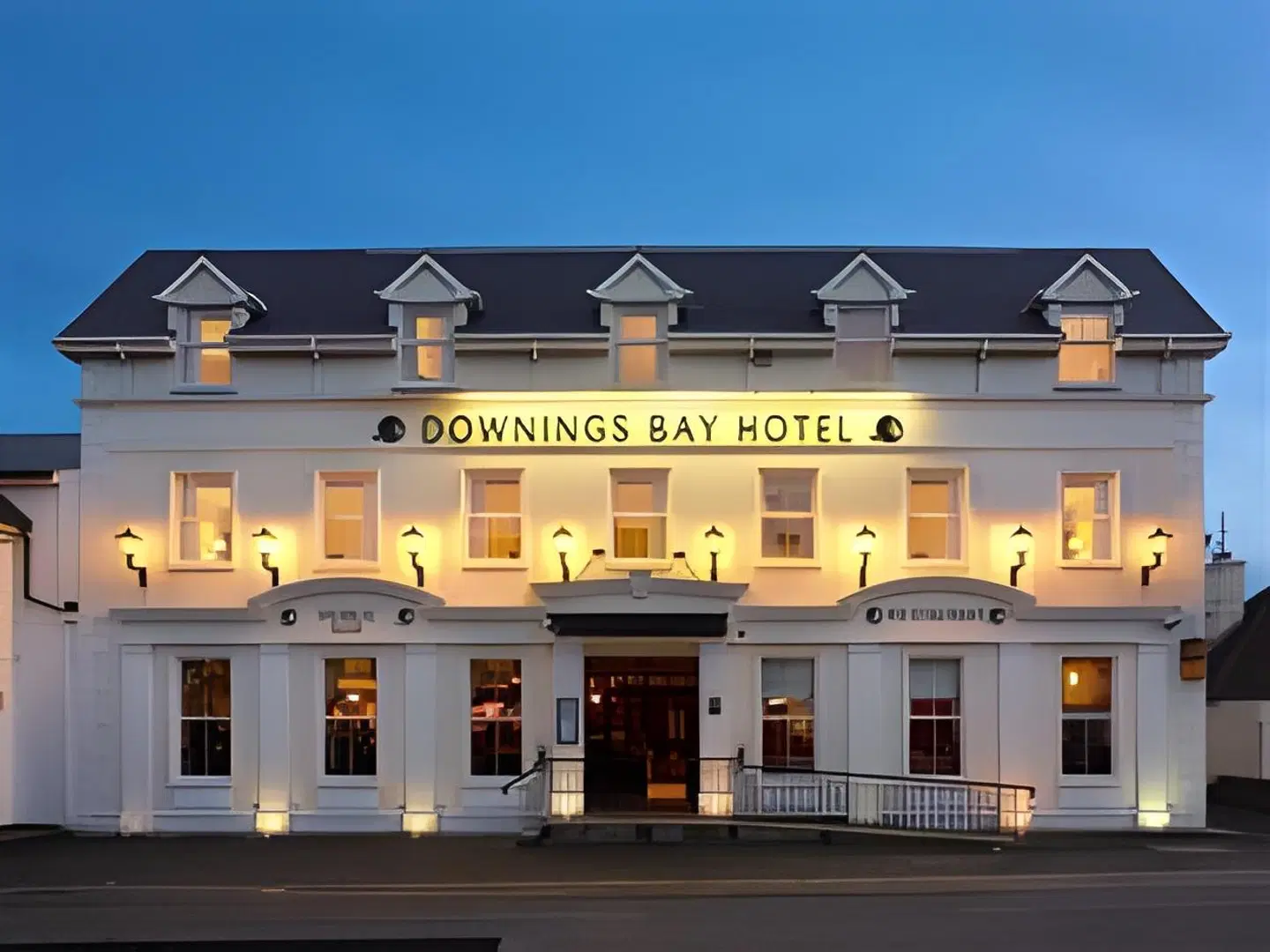 Downings Bay EXTERIOR