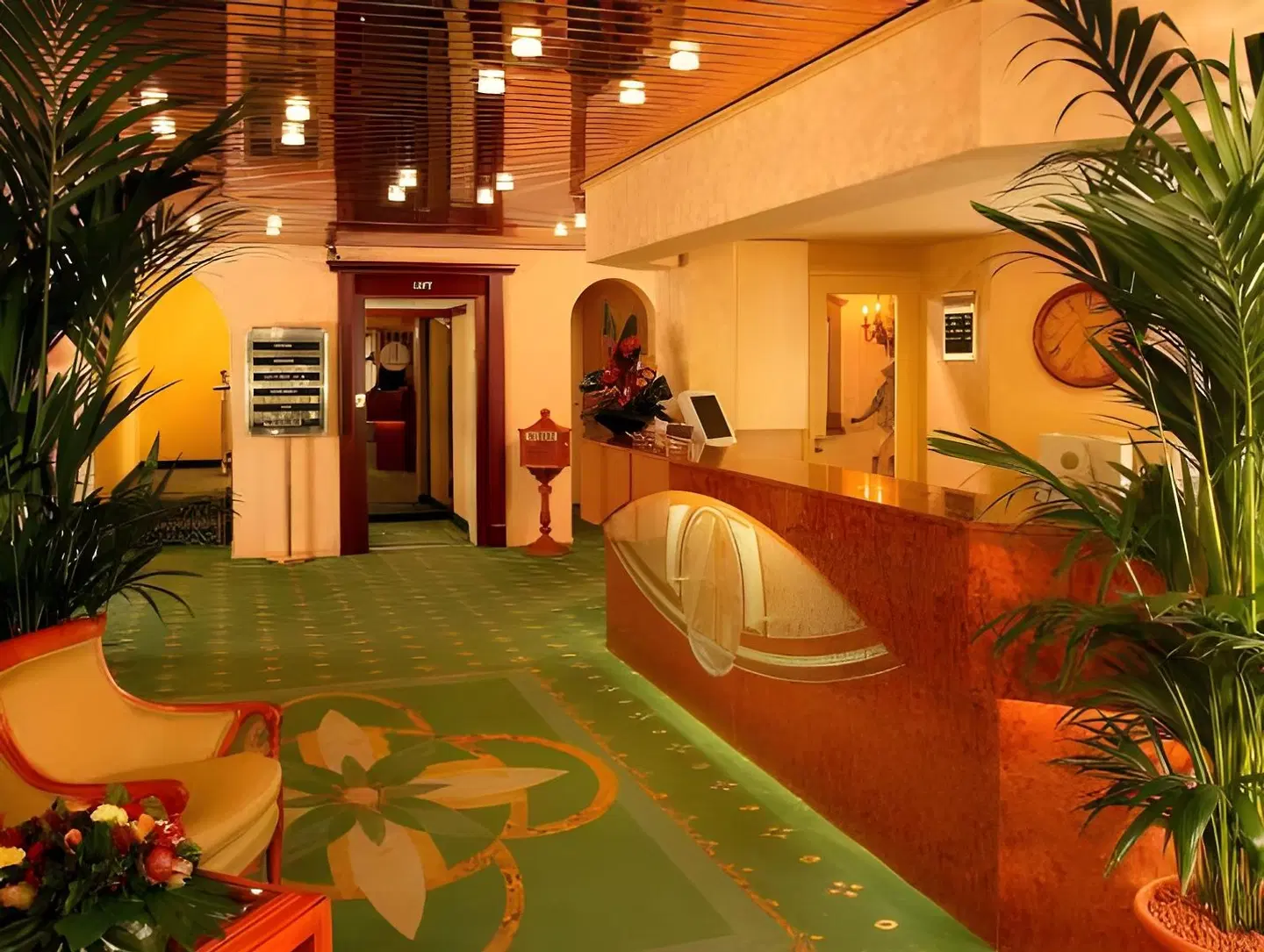 Alexander LOUNGE_LOBBY