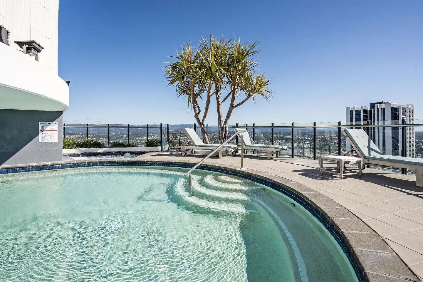 The Wave Resort OUTDOOR_POOL
