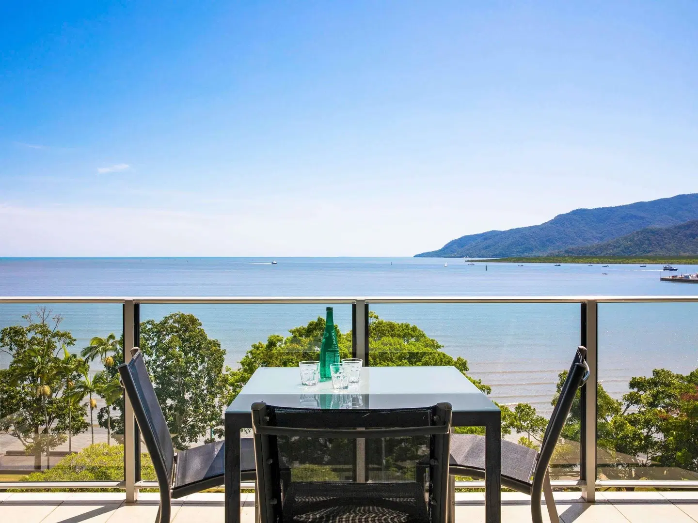 Mantra Trilogy Terrasse