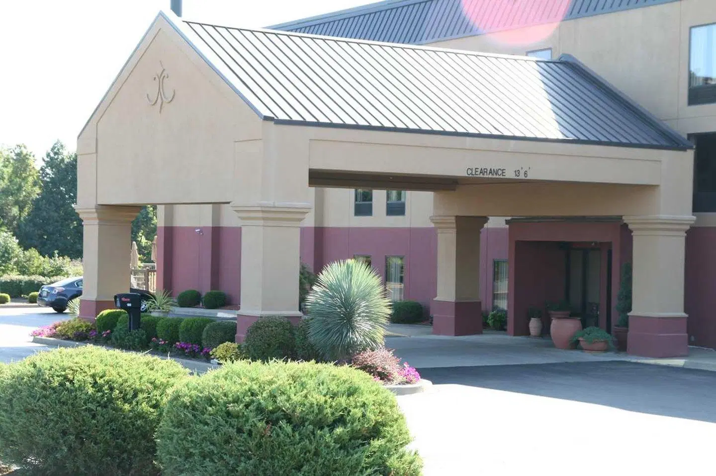 Hampton Inn Louisville I-65 @ Brooks Rd. EXTERIOR