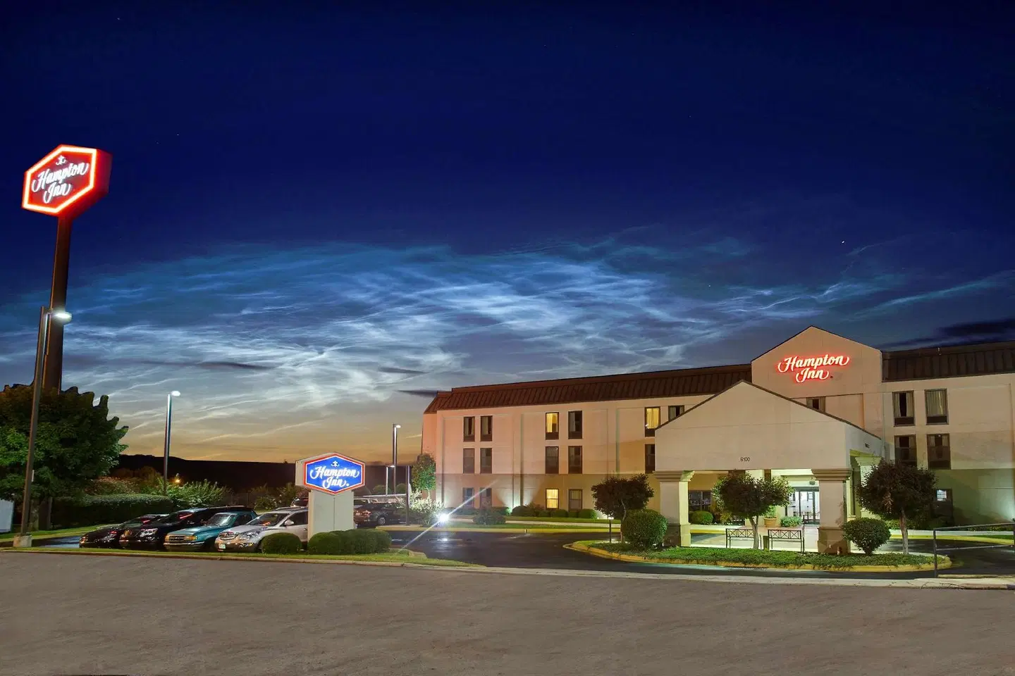 Hampton Inn Cullman EXTERIOR
