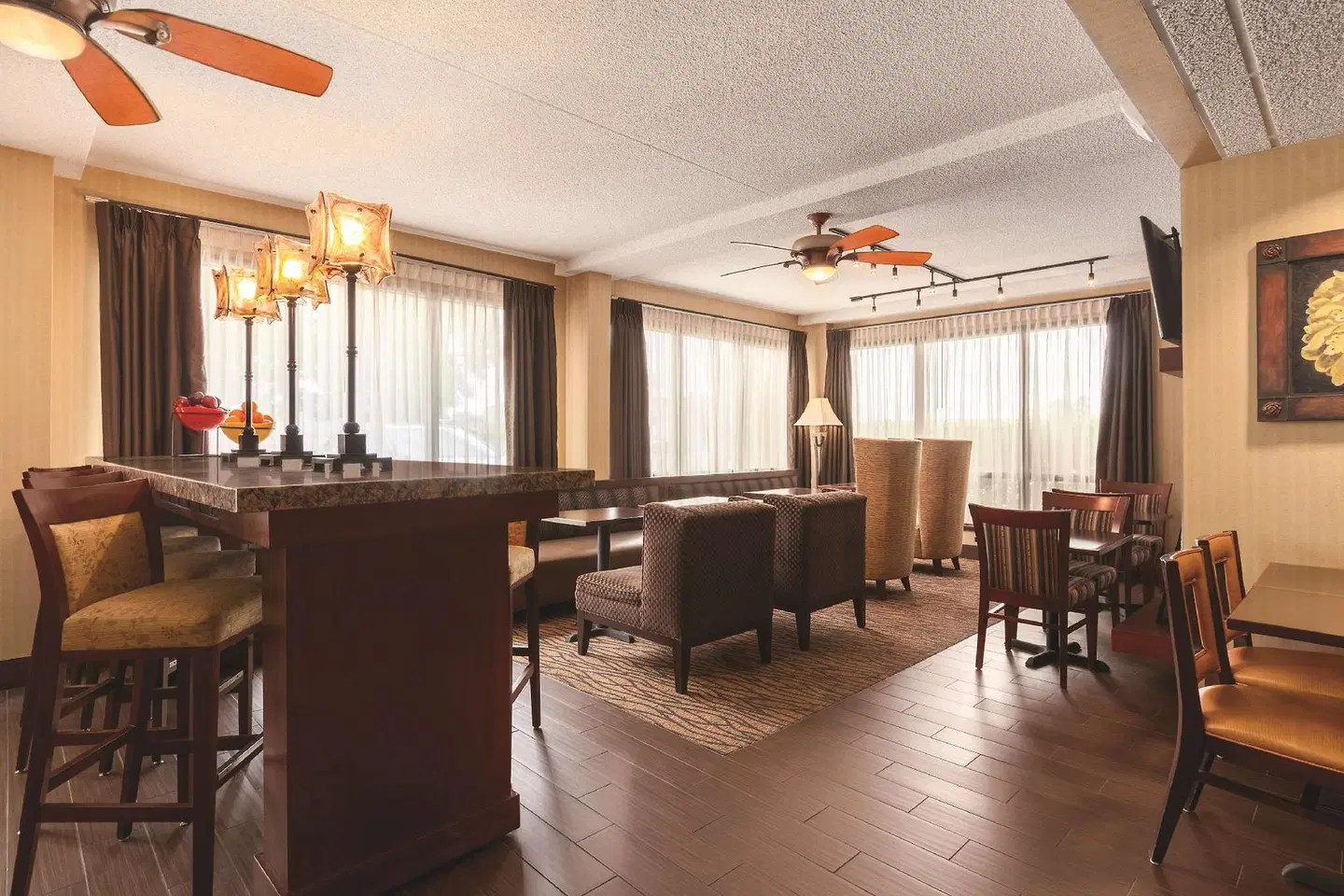 Hampton Inn Des Moines-Airport Restaurant