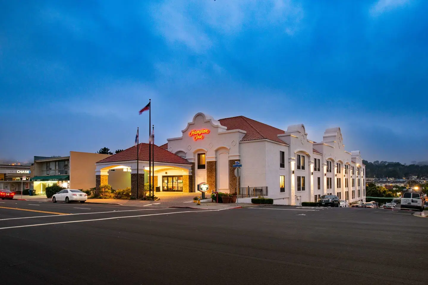 Hampton Inn San Francisco-Daly City EXTERIOR
