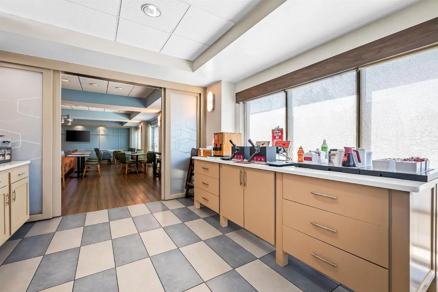 Hampton Inn Birmingham-Trussville Bar
