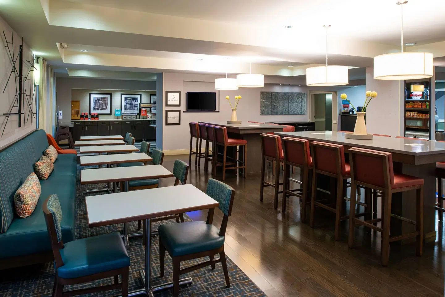 Hampton Inn San Francisco-Daly City Bar