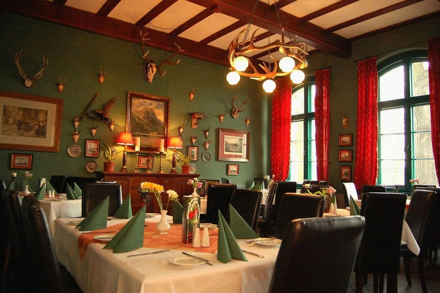 Gasthaus & Hotel Zur Henne Restaurant