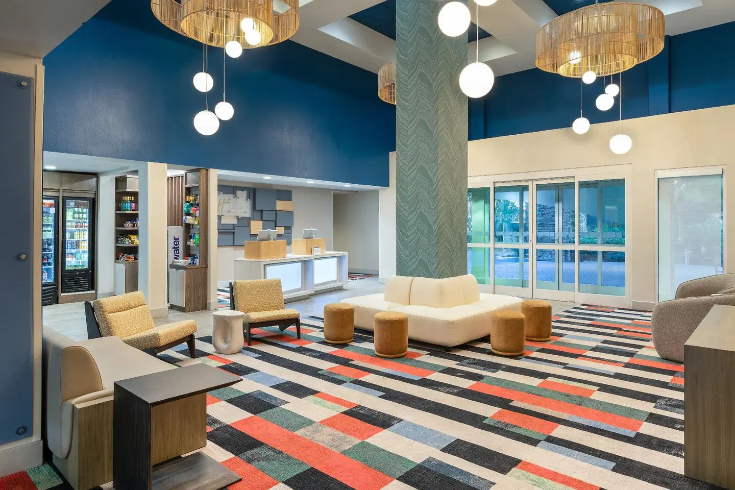Holiday Inn Express & Suites Orlando International Airport by IHG LOUNGE_LOBBY