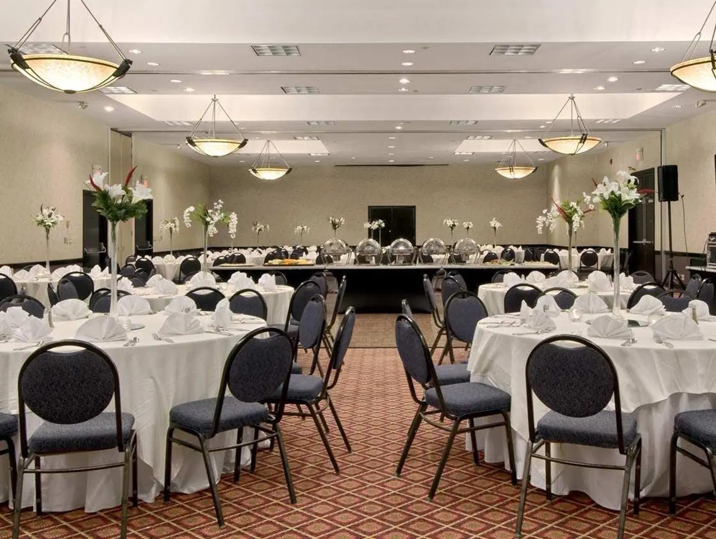 Hilton Cincinnati Airport Restaurant