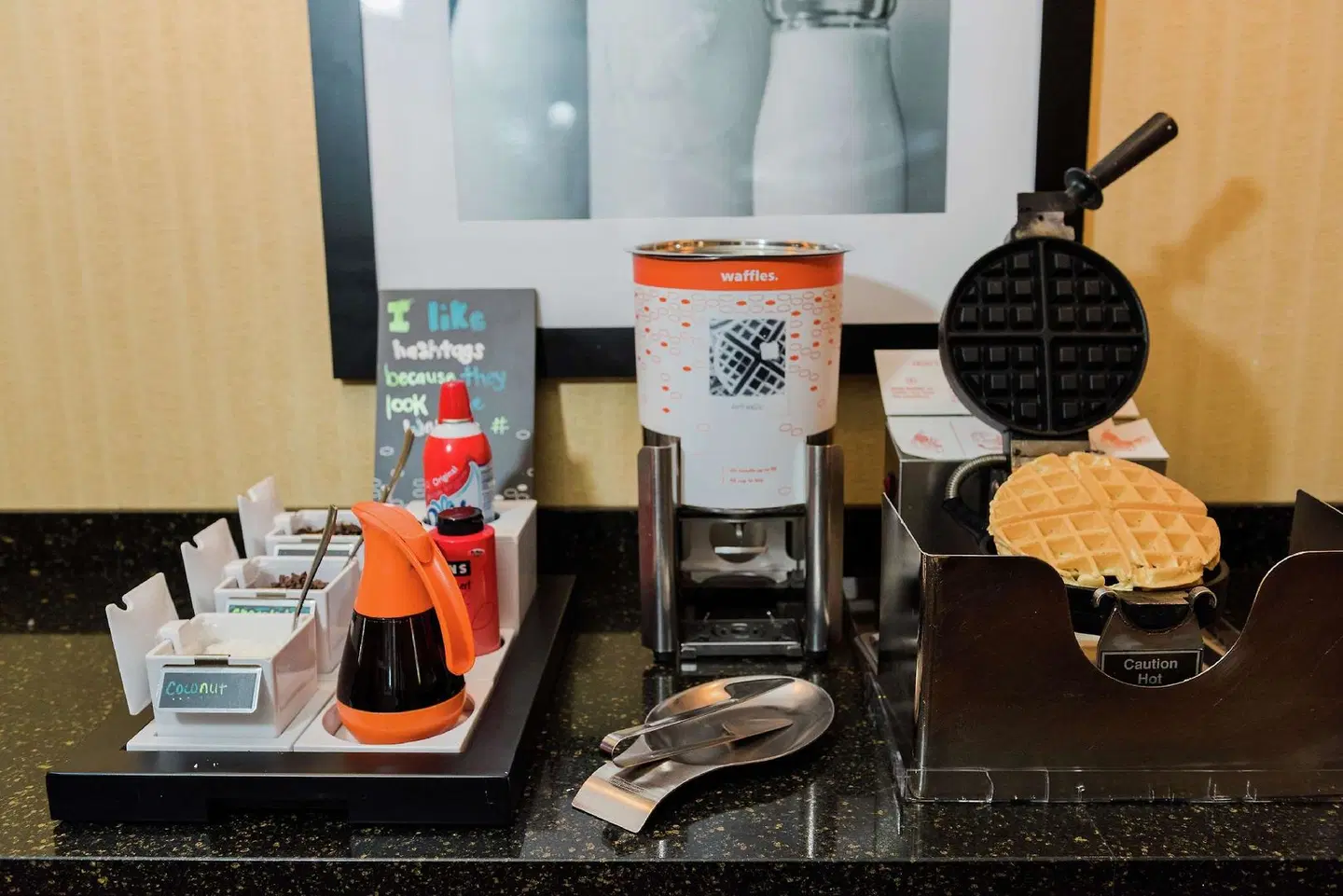 Hampton Inn Eau Claire ROOM_EXAMPLE