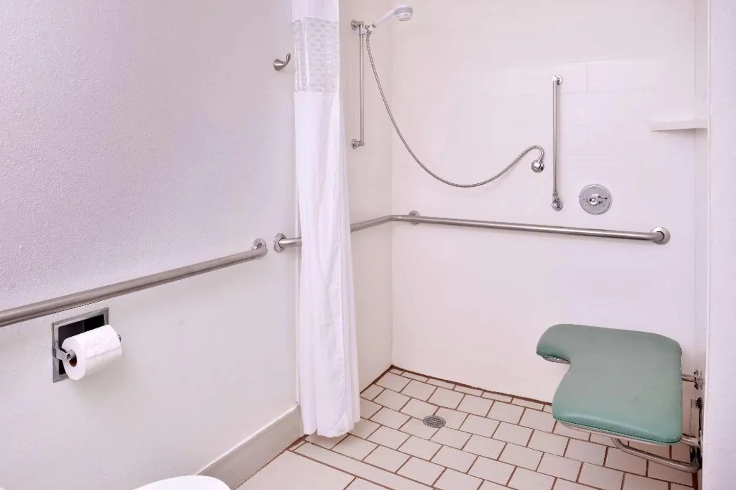 Hampton Inn Florence-Midtown Badezimmer