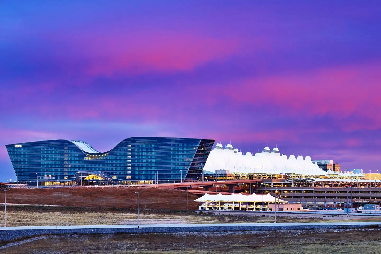The Westin Denver International Airport EXTERIOR
