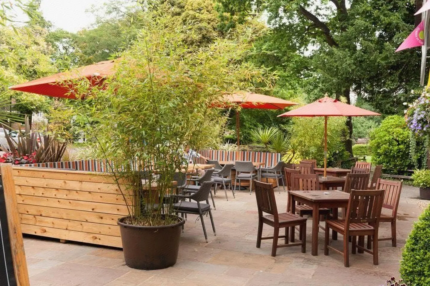 The Pavilion Arms Terrasse