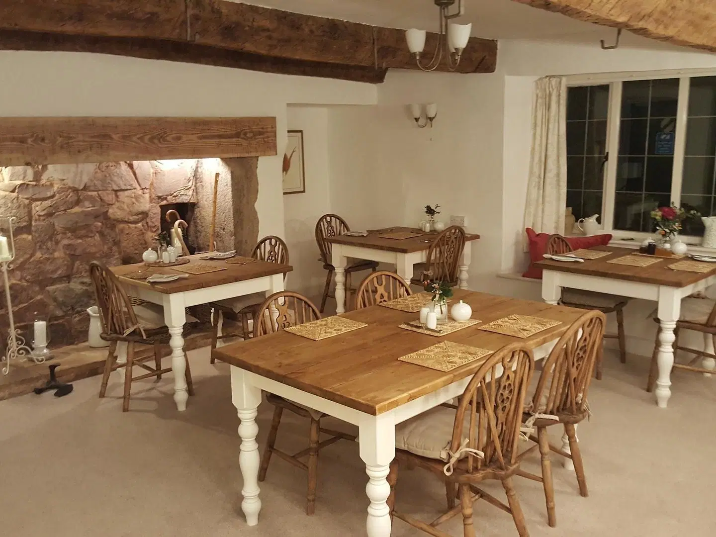 Steps Farmhouse Restaurant