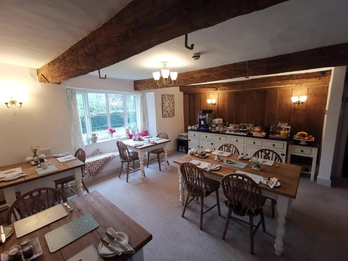 Steps Farmhouse Restaurant
